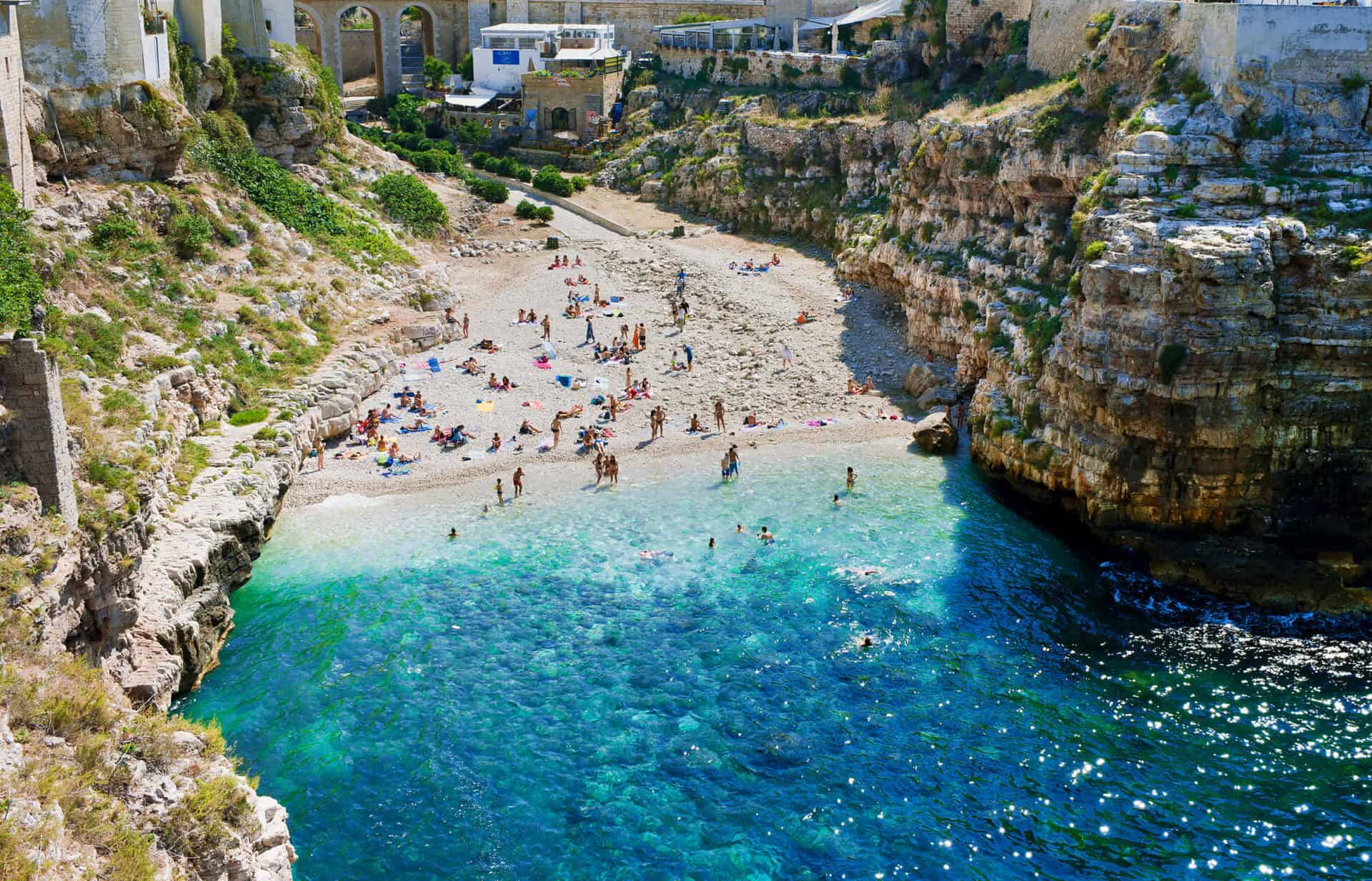 Polignano 042 crop 50 100 bew f 16b